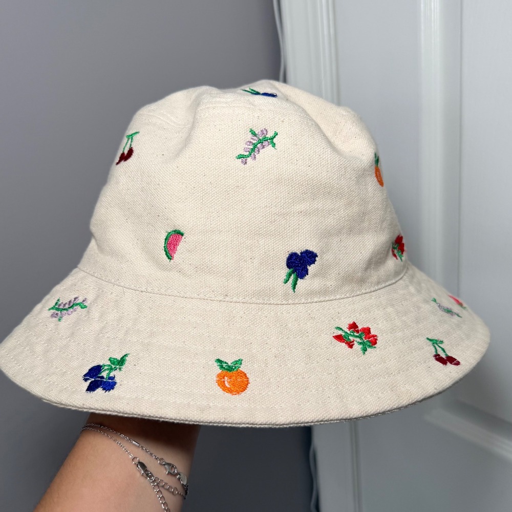 Crewcuts Bucket Hat Cap Canvas Cotton Fruit Beige Youth Kids M/L embroidered